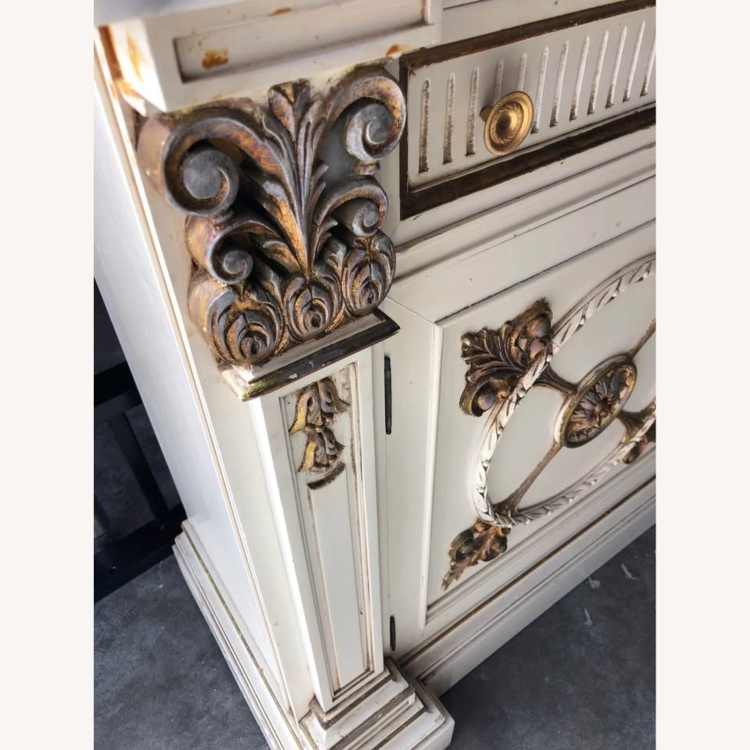 Vintage/Antique Sideboard - image-2