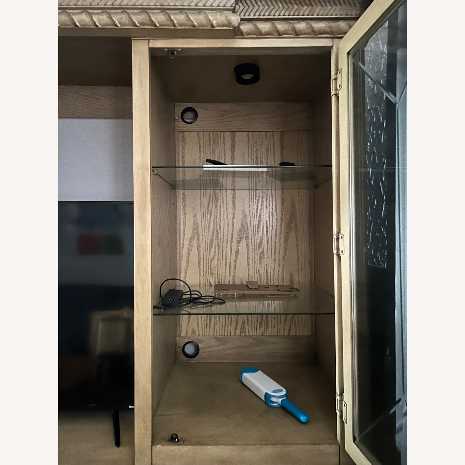 Thomasville Wooden Wall Unit - image-7