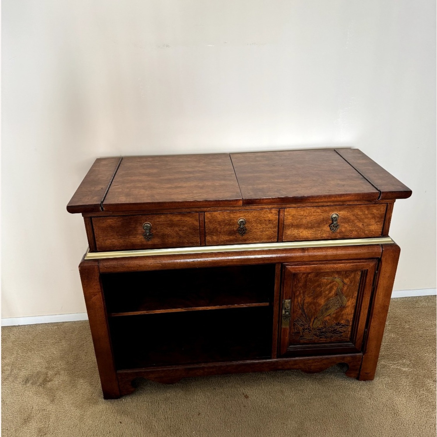 Bassett Dark Brown Wood Sideboard - image-3
