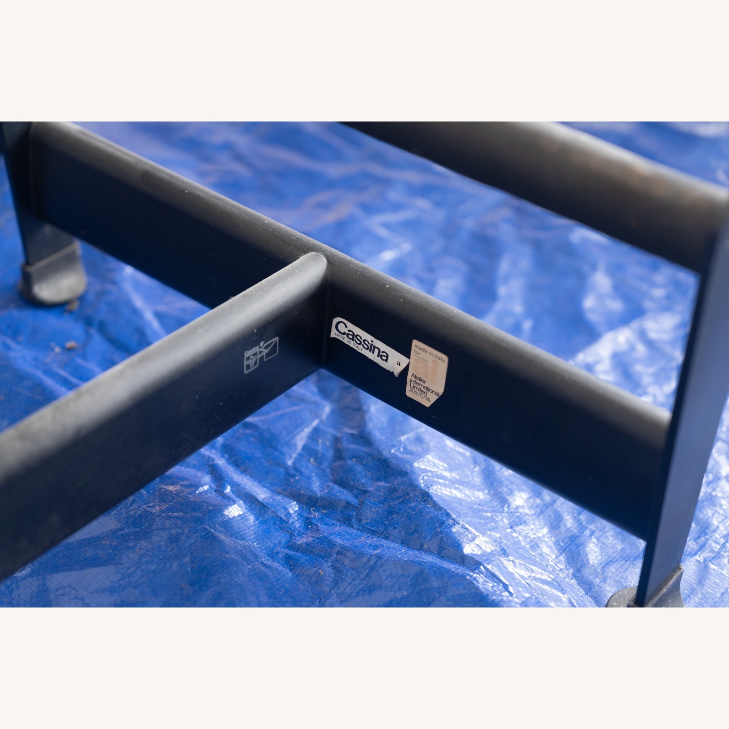 Cassina LC4 Black Leather Chaise Lounge Chair - image-6