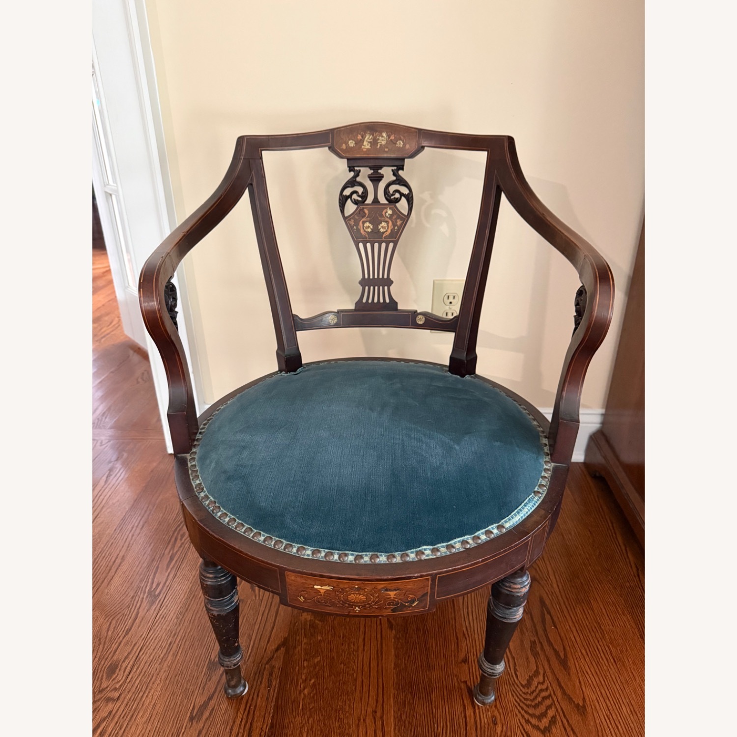 Vintage/Antique Dark Brown Accent Chair - image-1