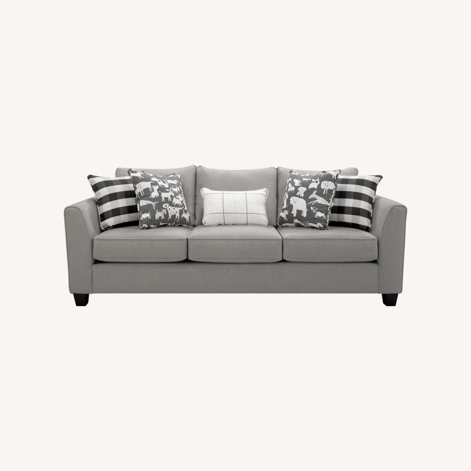 Raymour & Flanigan Light Gray 3+ Seater Sofa - image-0