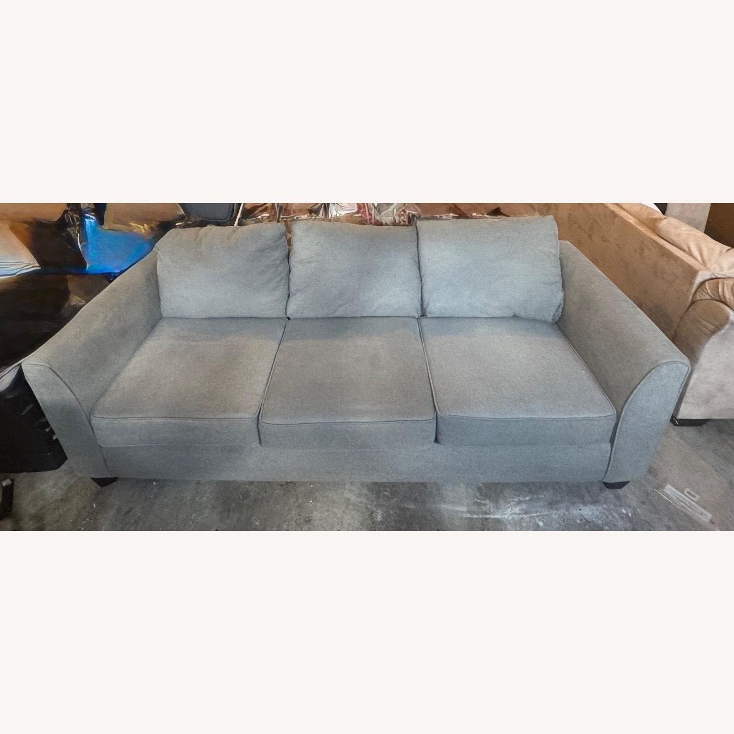 Raymour & Flanigan Light Gray 3+ Seater Sofa - image-2