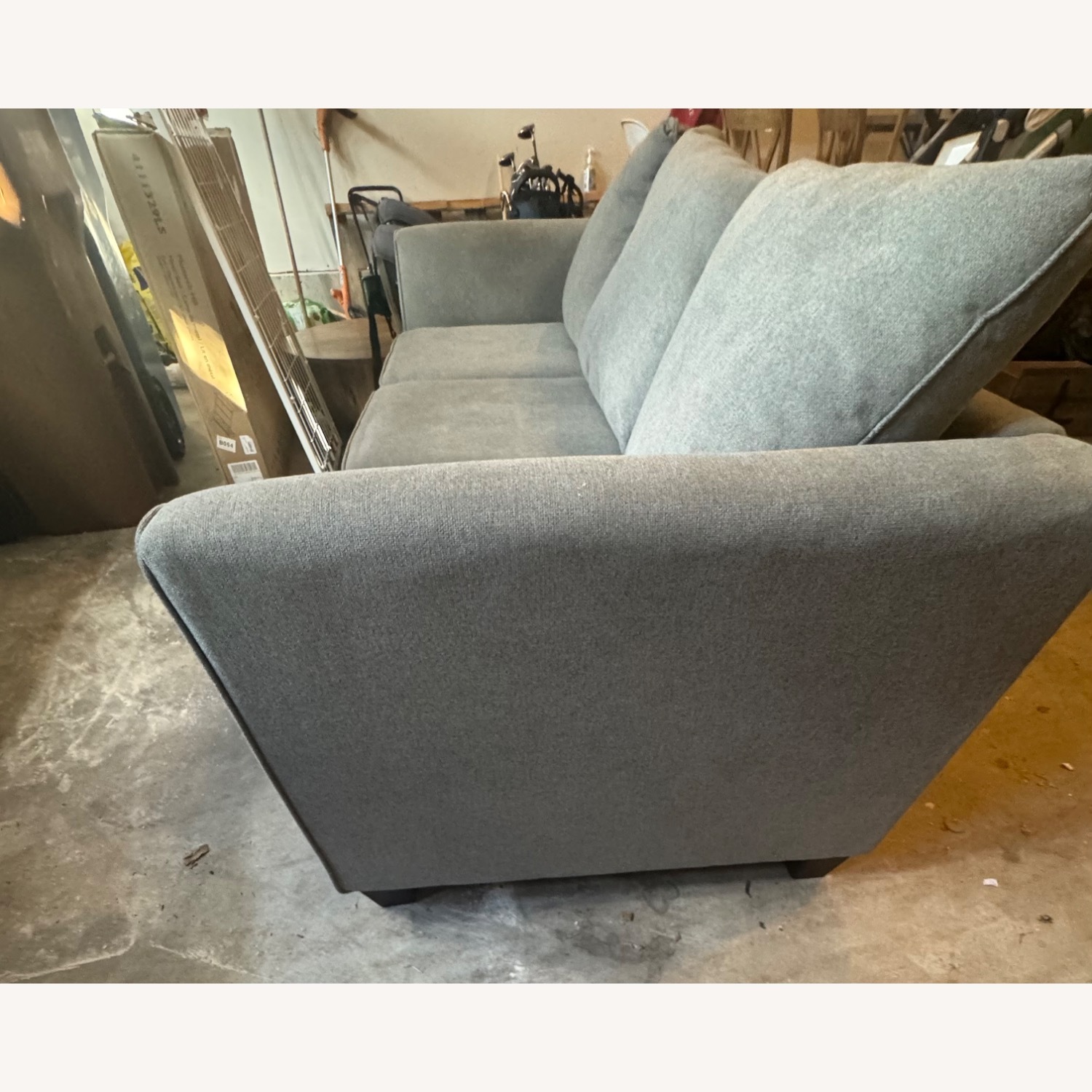 Raymour & Flanigan Light Gray 3+ Seater Sofa - image-5