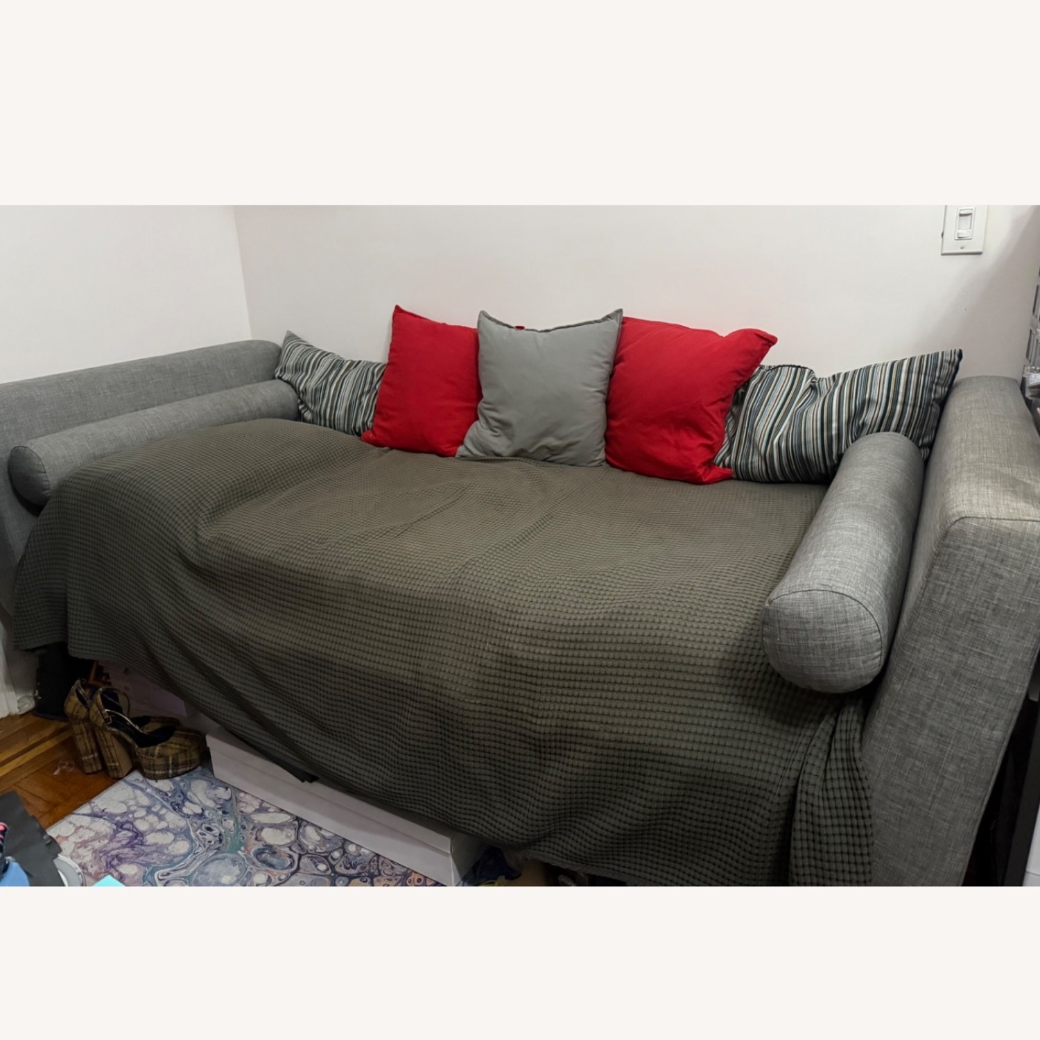 Light Gray Linen Daybed - image-3