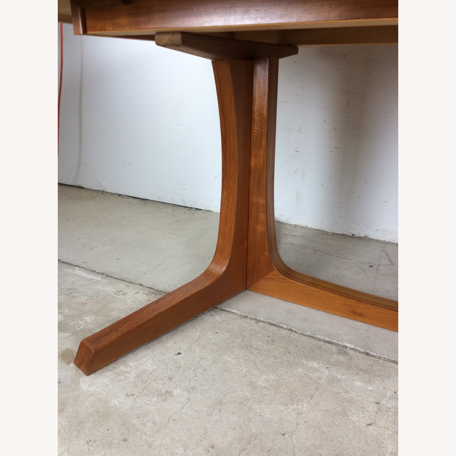 Danish Modern Oval Dining Table with 2 Leafs - image-5