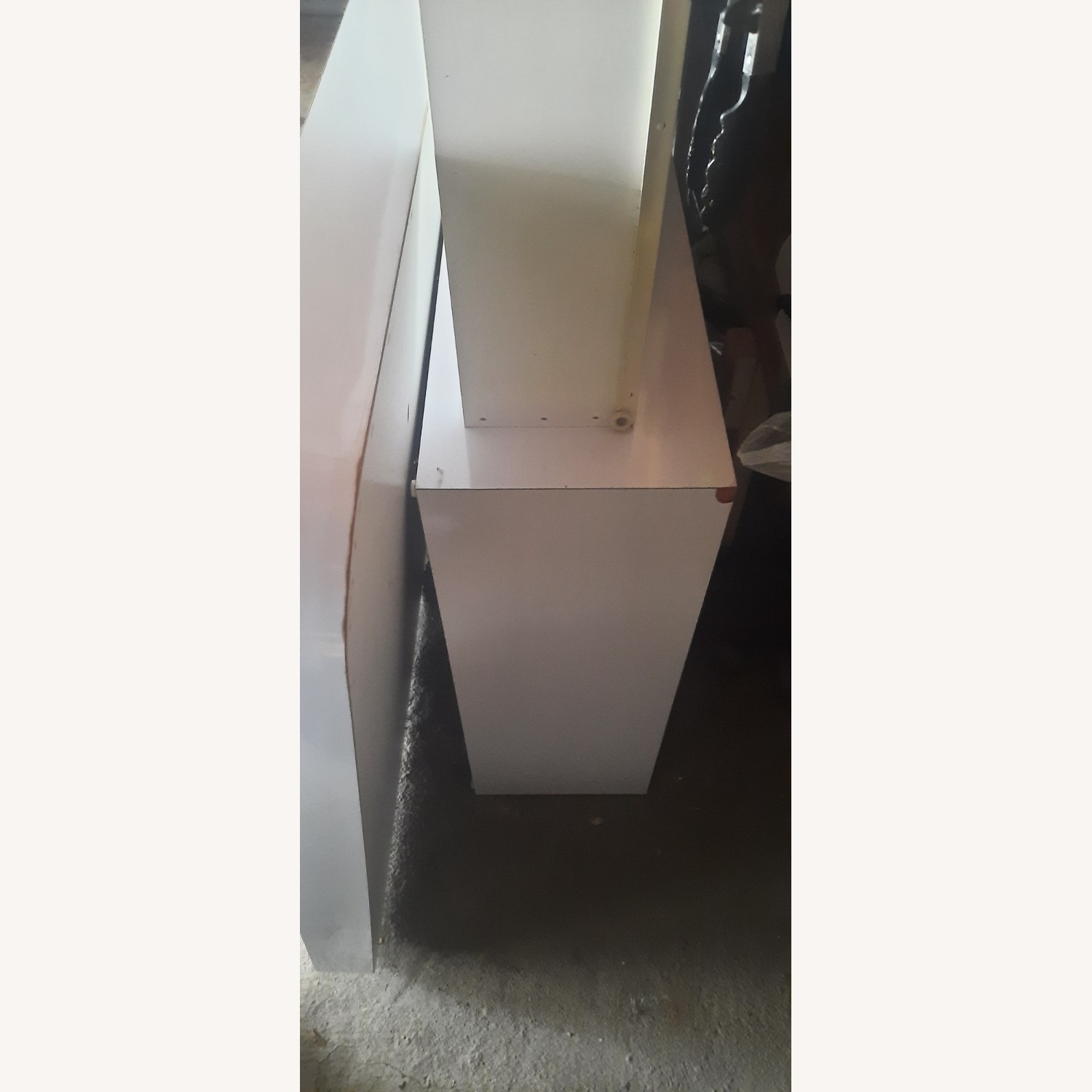 White Wood Twin Bed - image-5