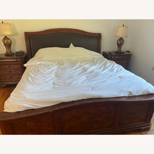 Used Electric California King Bed for sale on AptDeco