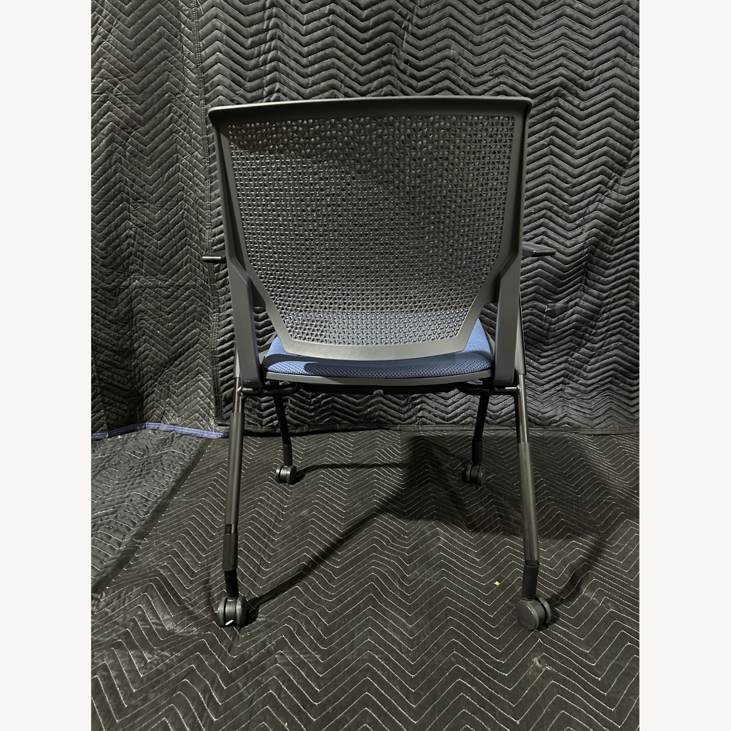 Haworth Very Side And Seminar Blue Armchair - image-2