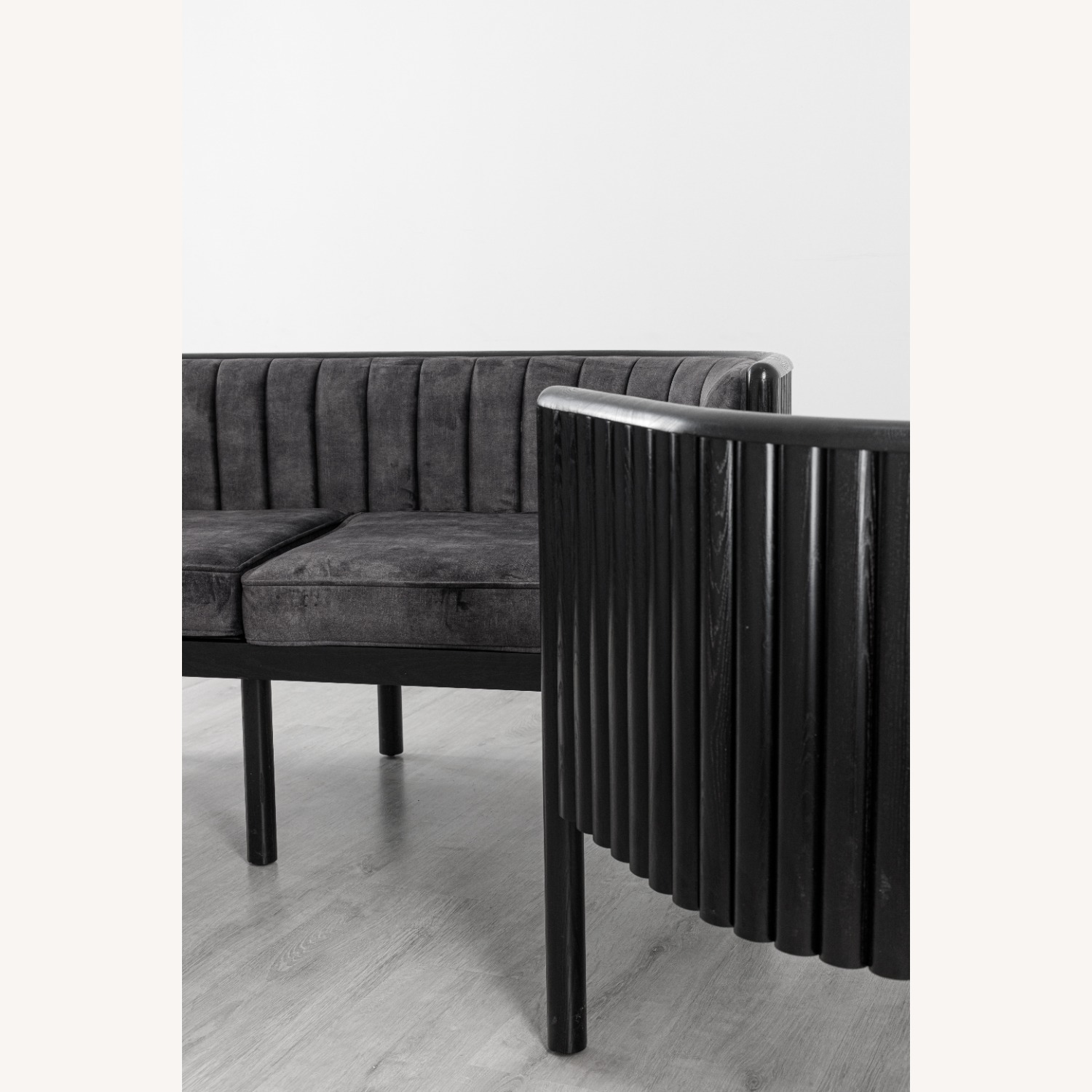 Alton Black Solid Wood Loveseat with Grey Material - image-12