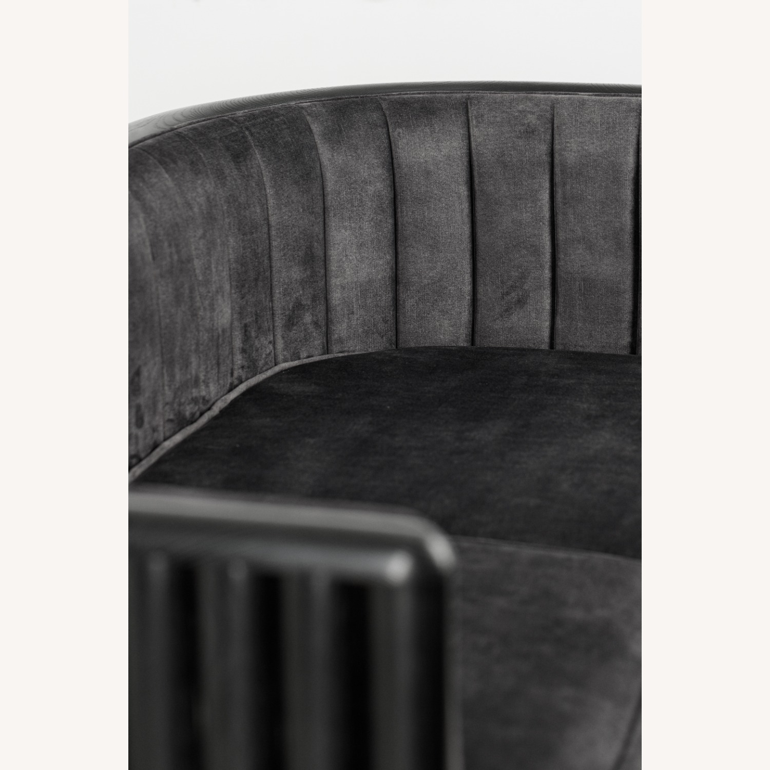 Alton Black Solid Wood Loveseat with Grey Material - image-8