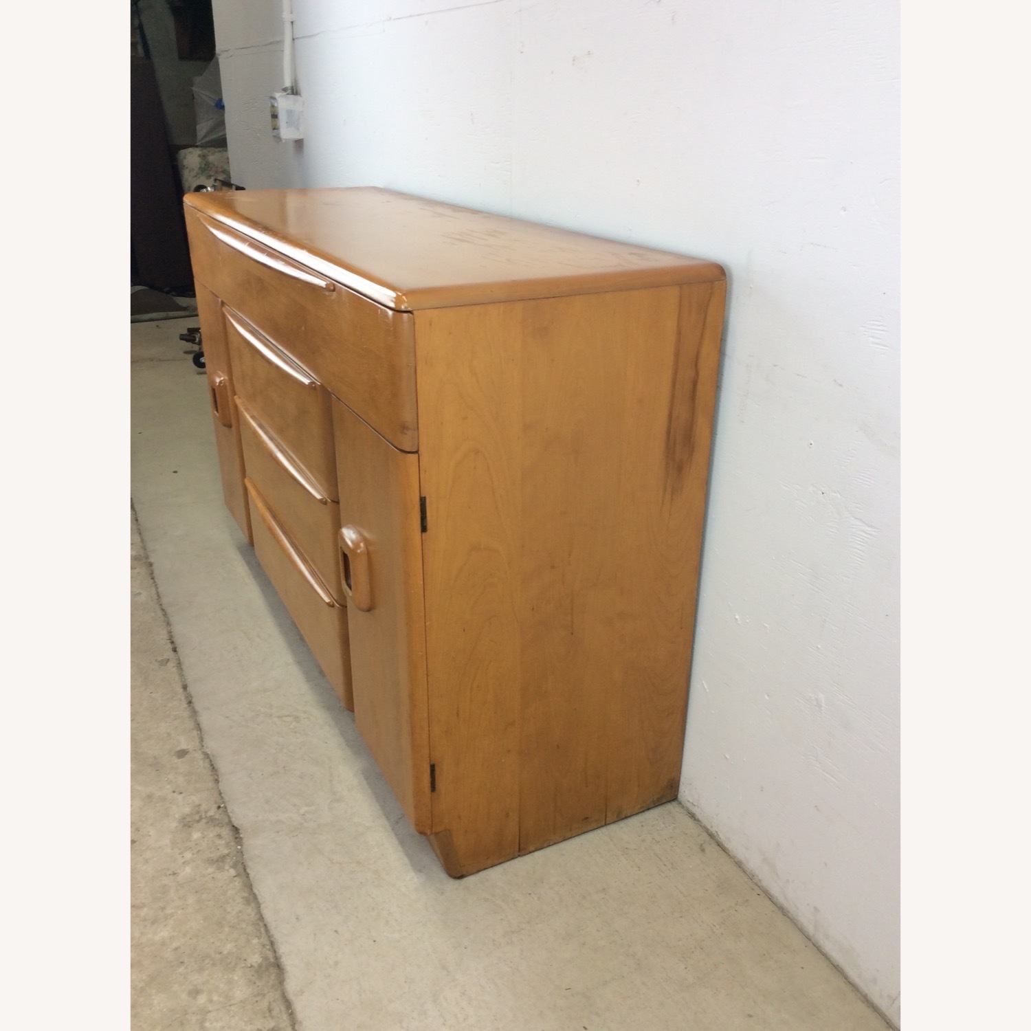 MCM 3 Drawer Credenza by Heywood Wakefield - image-14