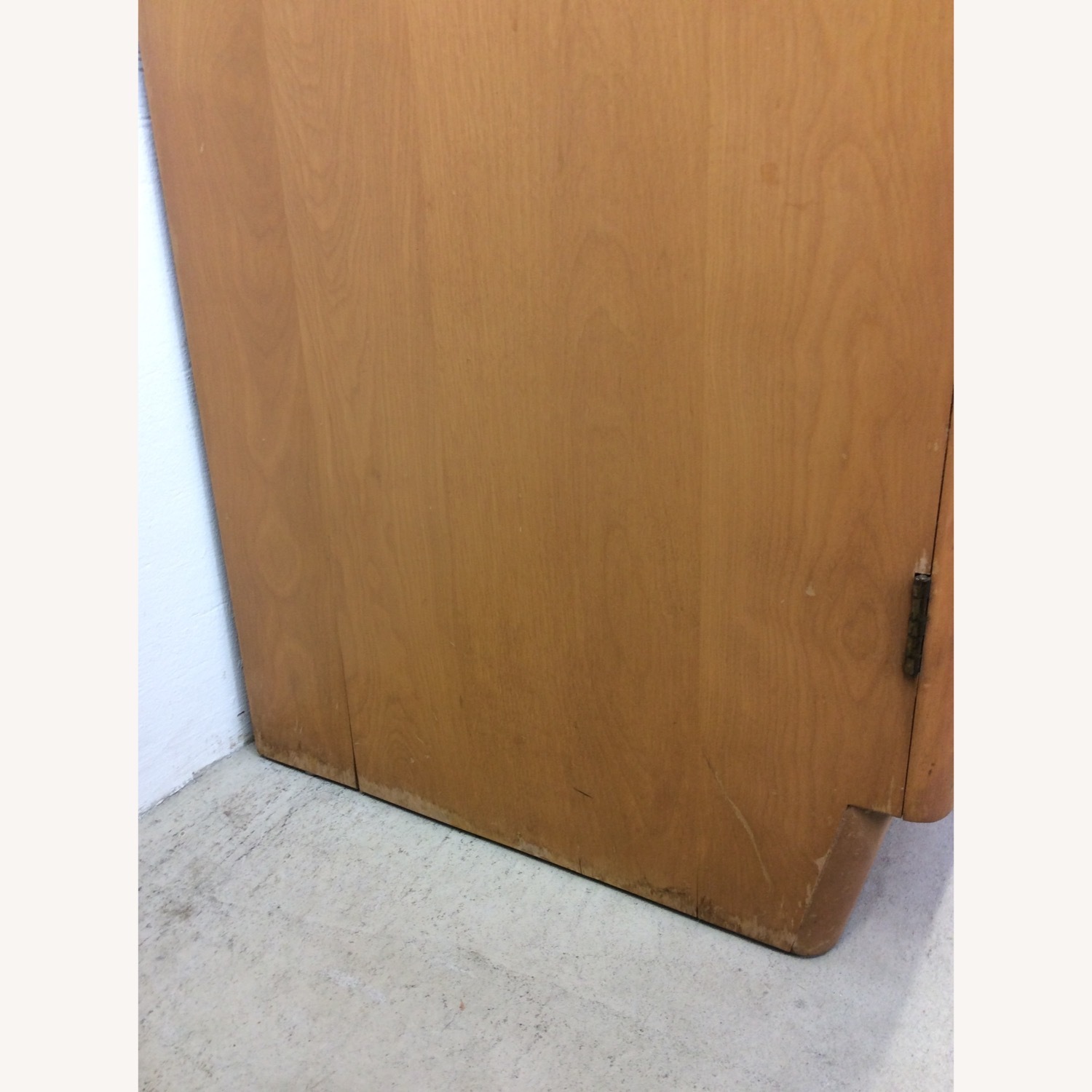 MCM 3 Drawer Credenza by Heywood Wakefield - image-17