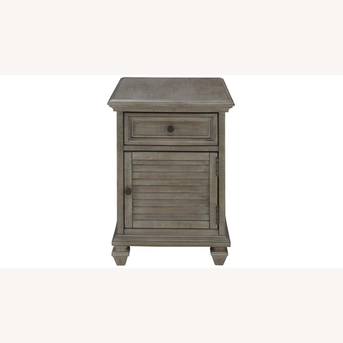 Used Raymour & Flanigan Ashford Rectangular Chairside Table for sale on AptDeco