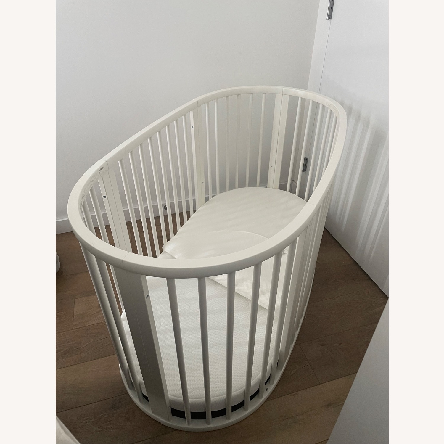 Stokke Sleepi White Wood Crib - image-1