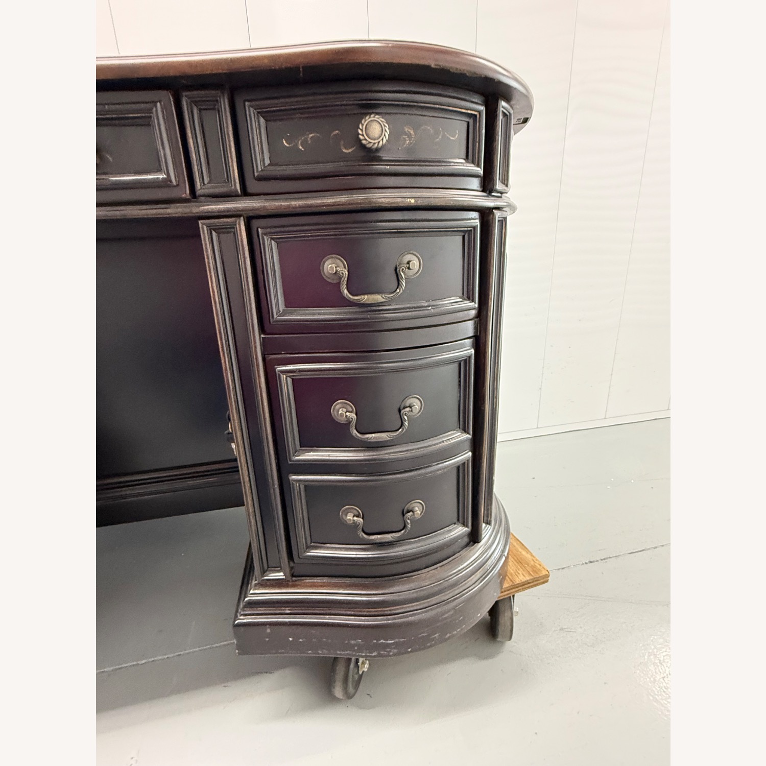 Hooker Furniture Corporation Dark Brown Wood Desk - image-6
