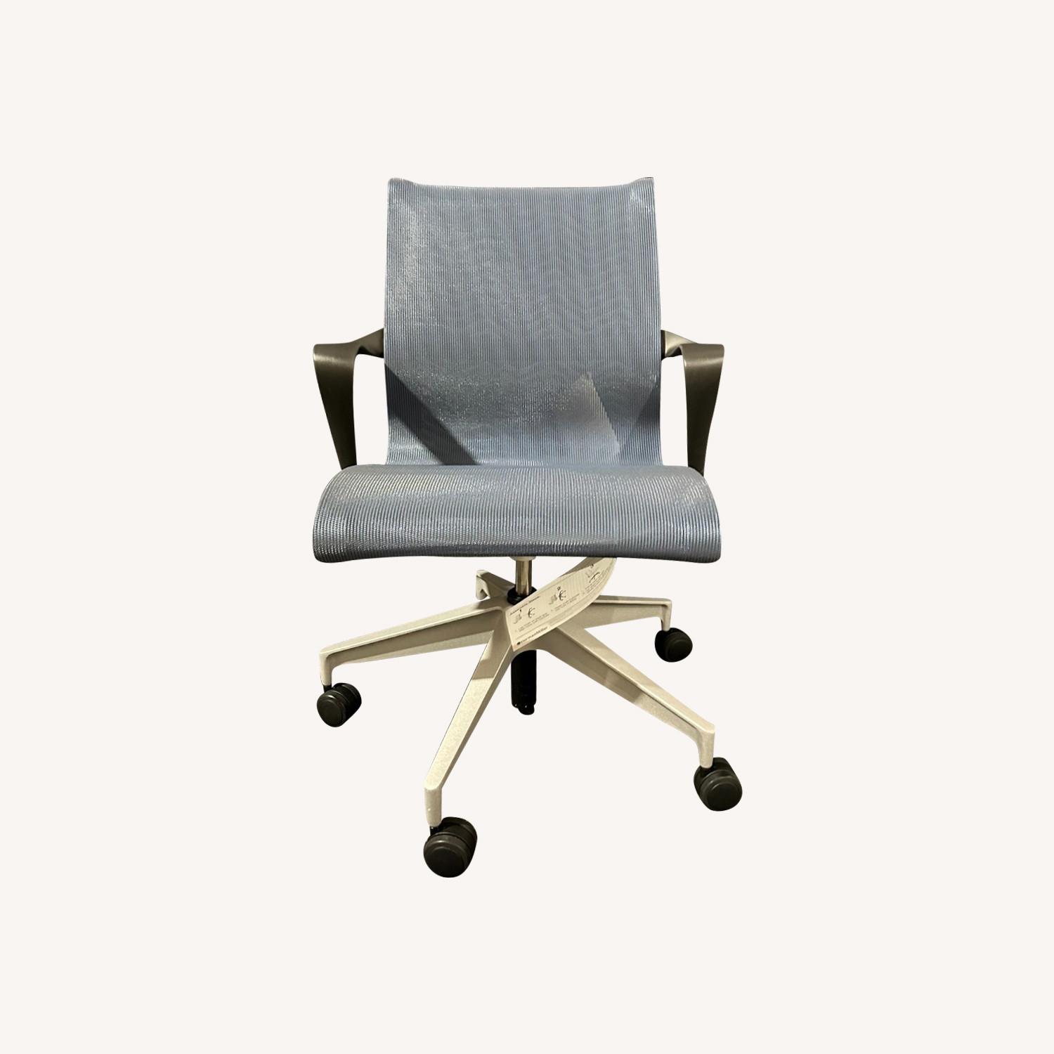 Herman Miller Setu Armchair - image-0