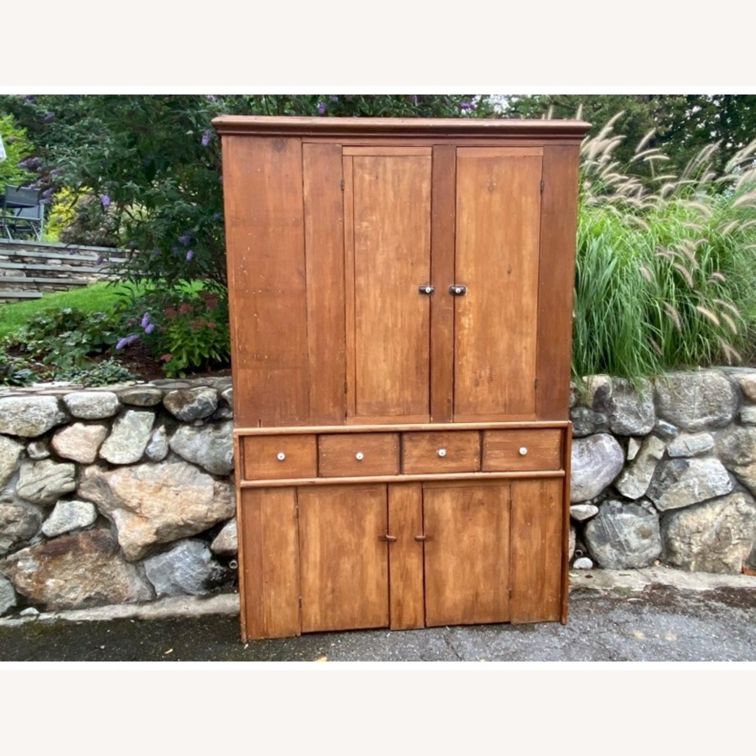 Early American Hutch - image-3