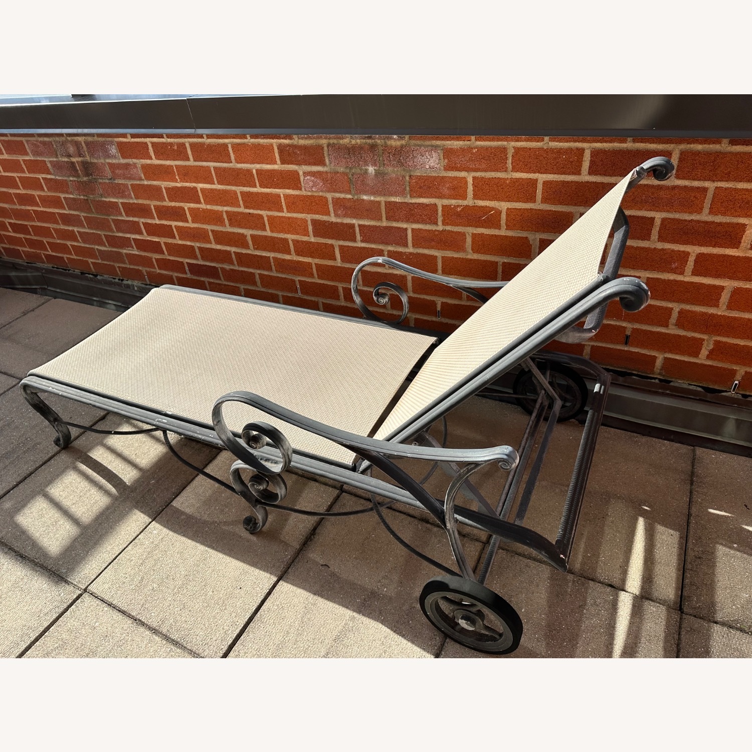 Cast Iron Loungers - image-2