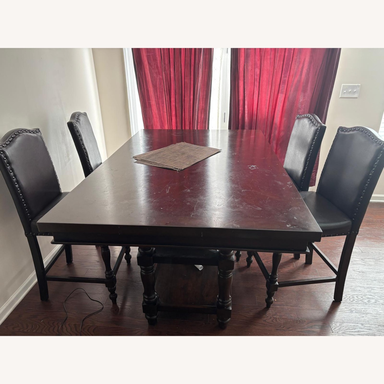 Rooms To Go Dining Table Set - image-2