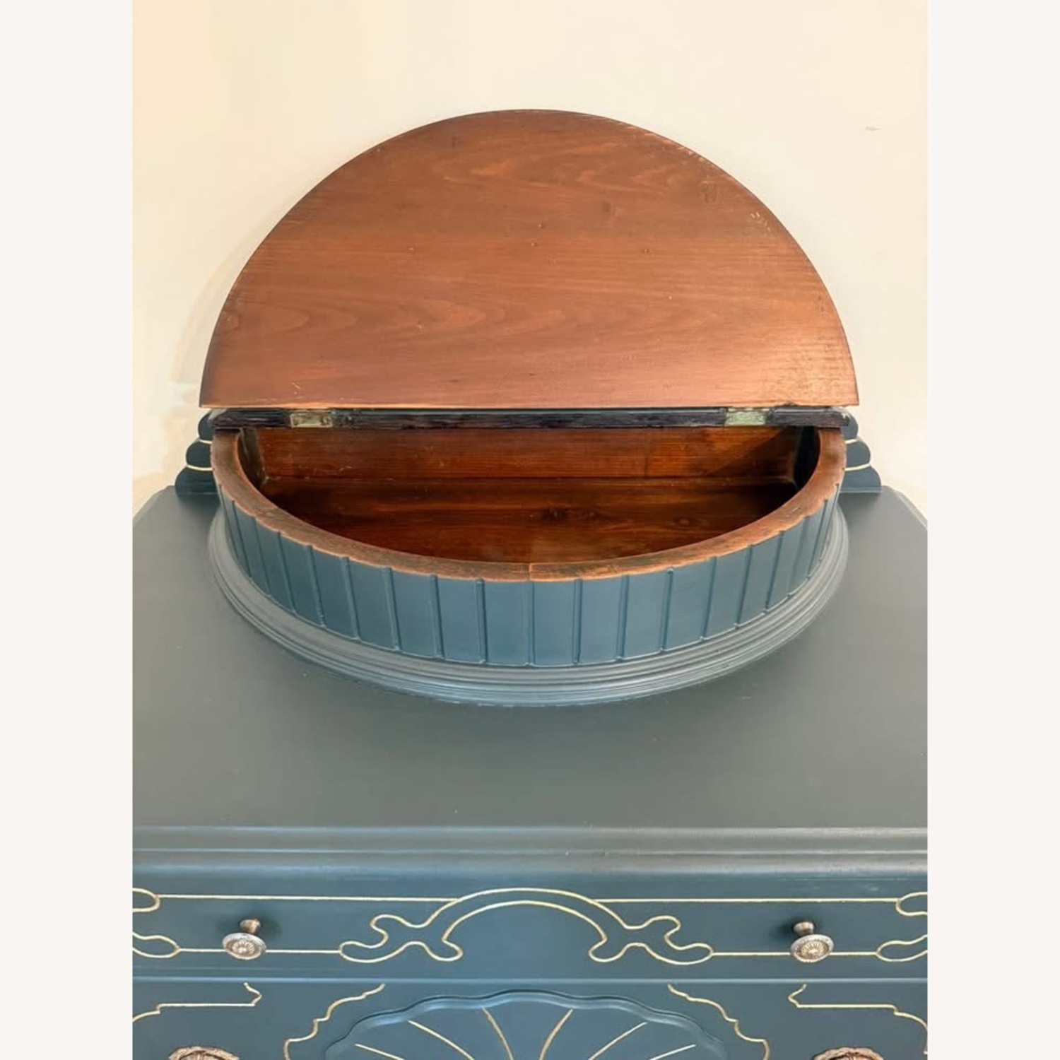 Vintage/Antique 1930s Chest of Drawers - image-4