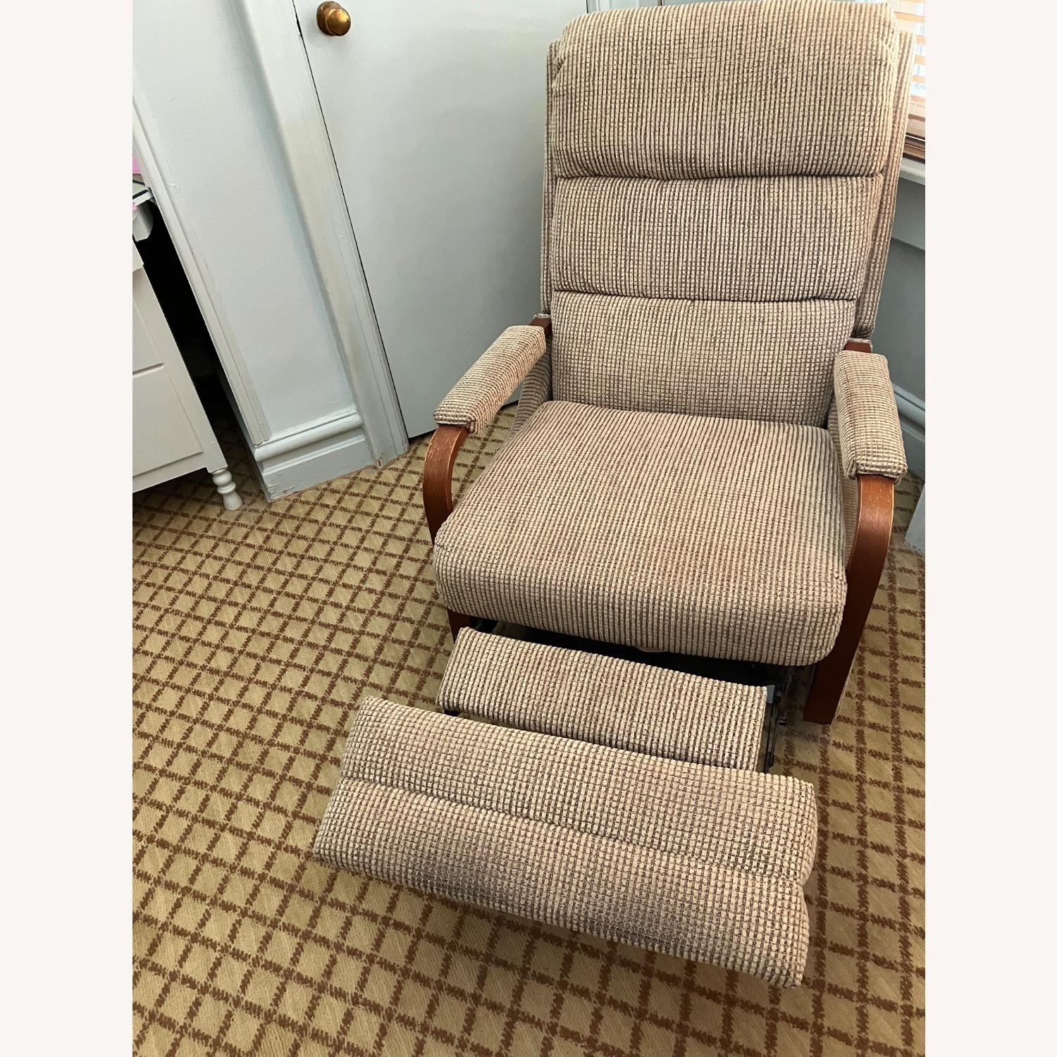 Fabric Recliner - image-3