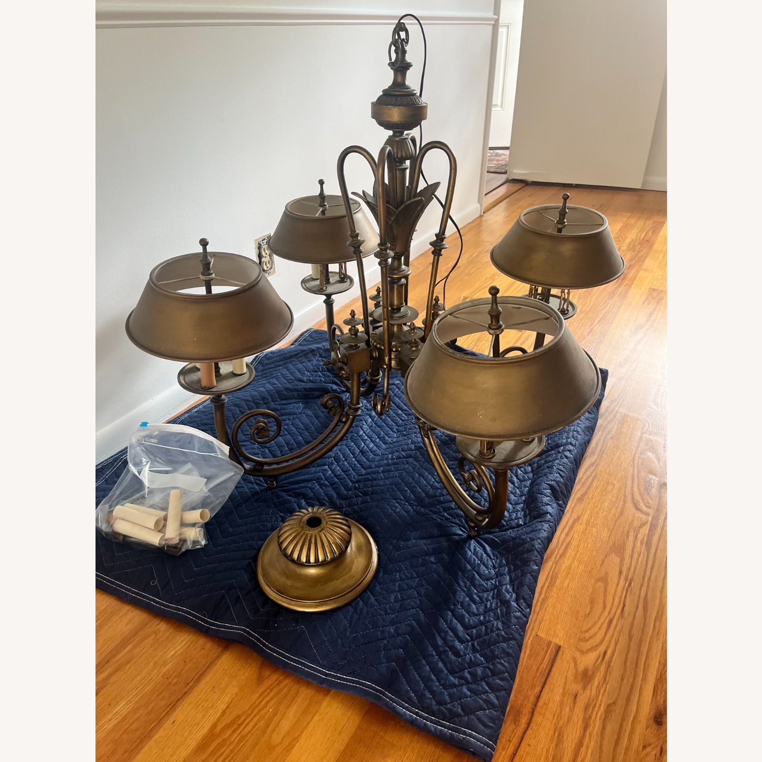 Vintage/Antique Gold Metal Ceiling Lamp - image-0