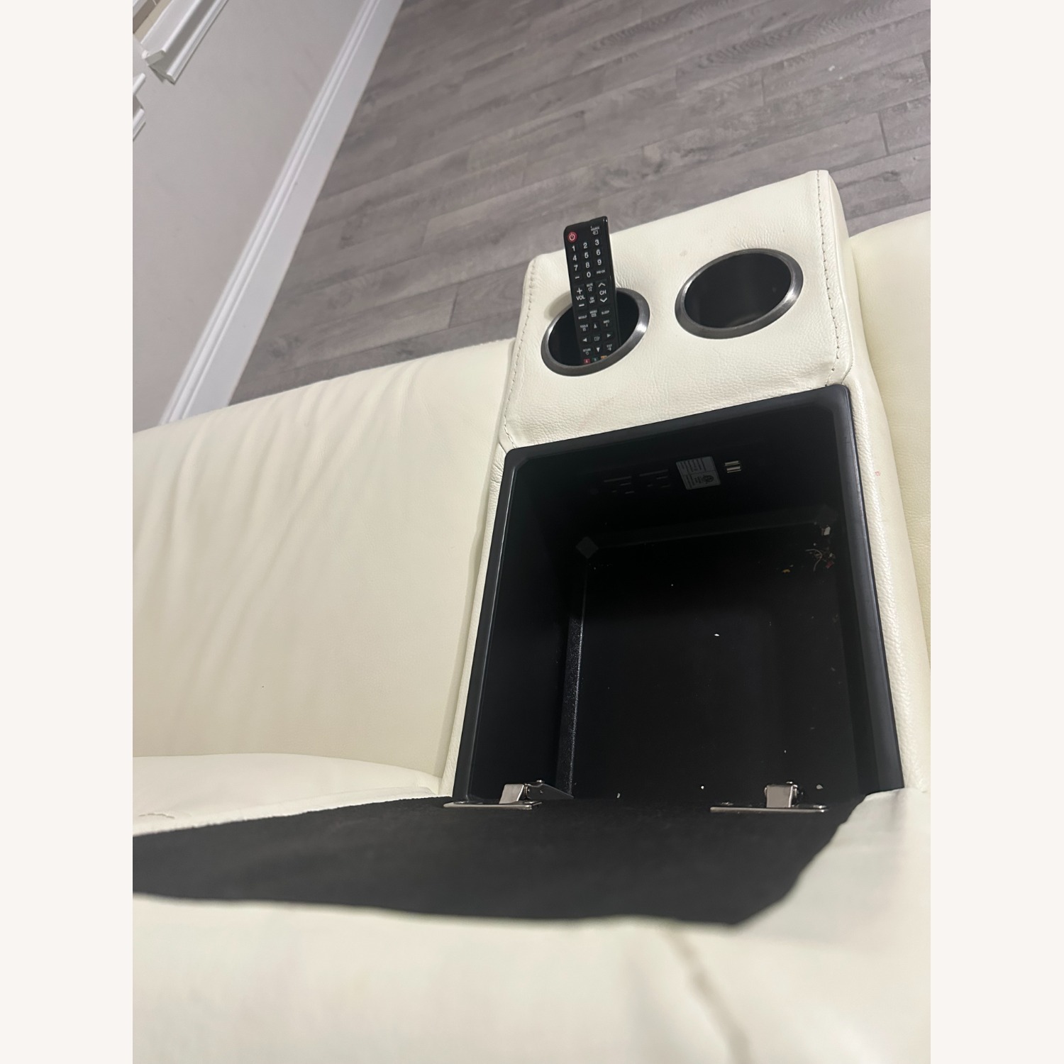 White 6-Piece Power Reclining Sectional - image-9