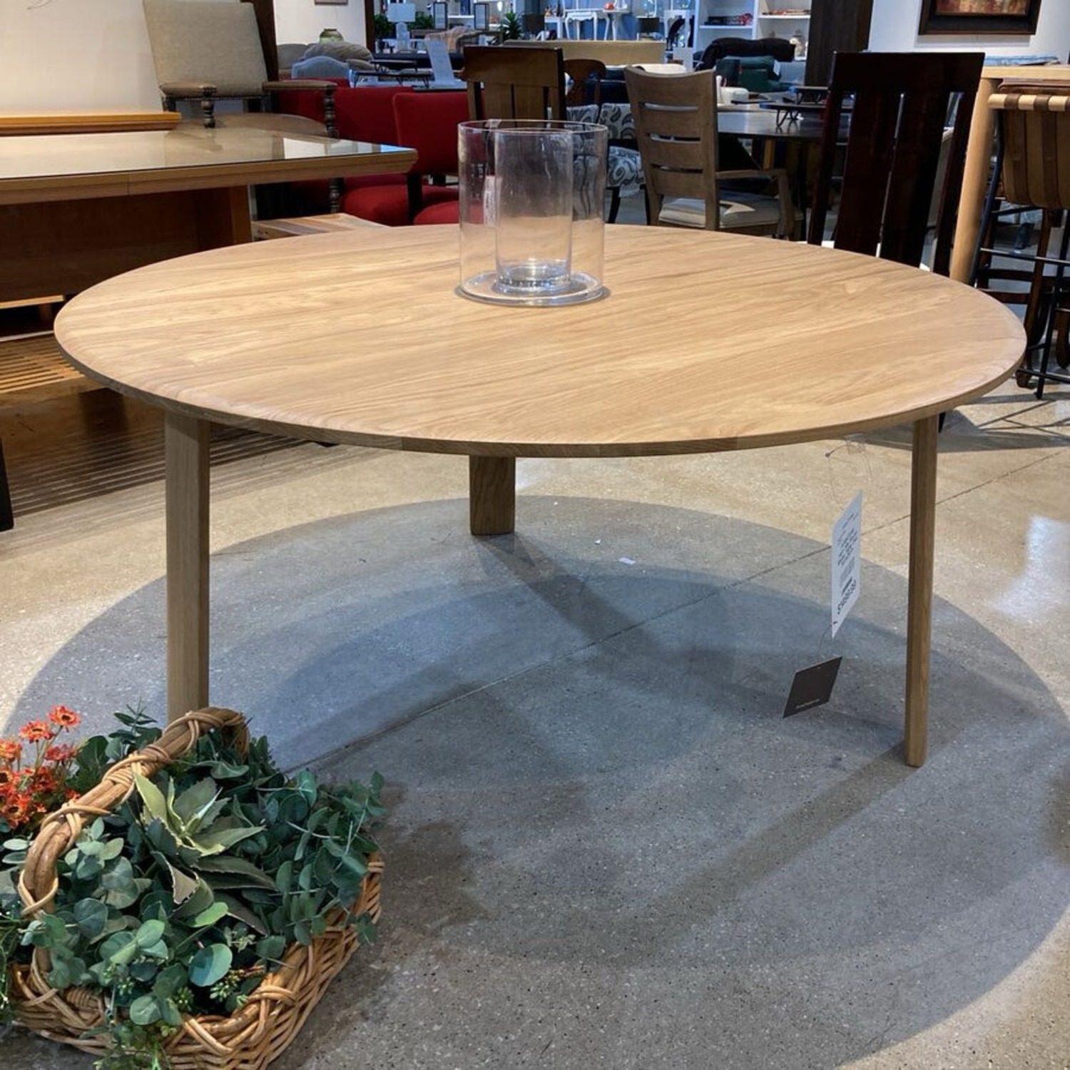 Hem Alle Round Media Table Furniture - image-2