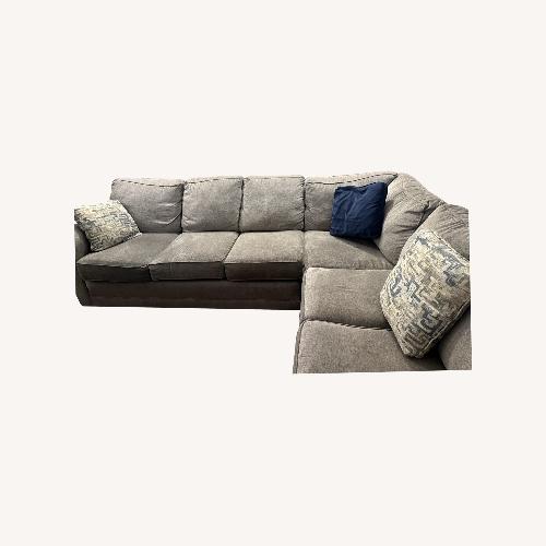 Used Sectional Sofa for sale on AptDeco
