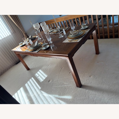 Used Thomasville Furniture Industries Dining Table for sale on AptDeco