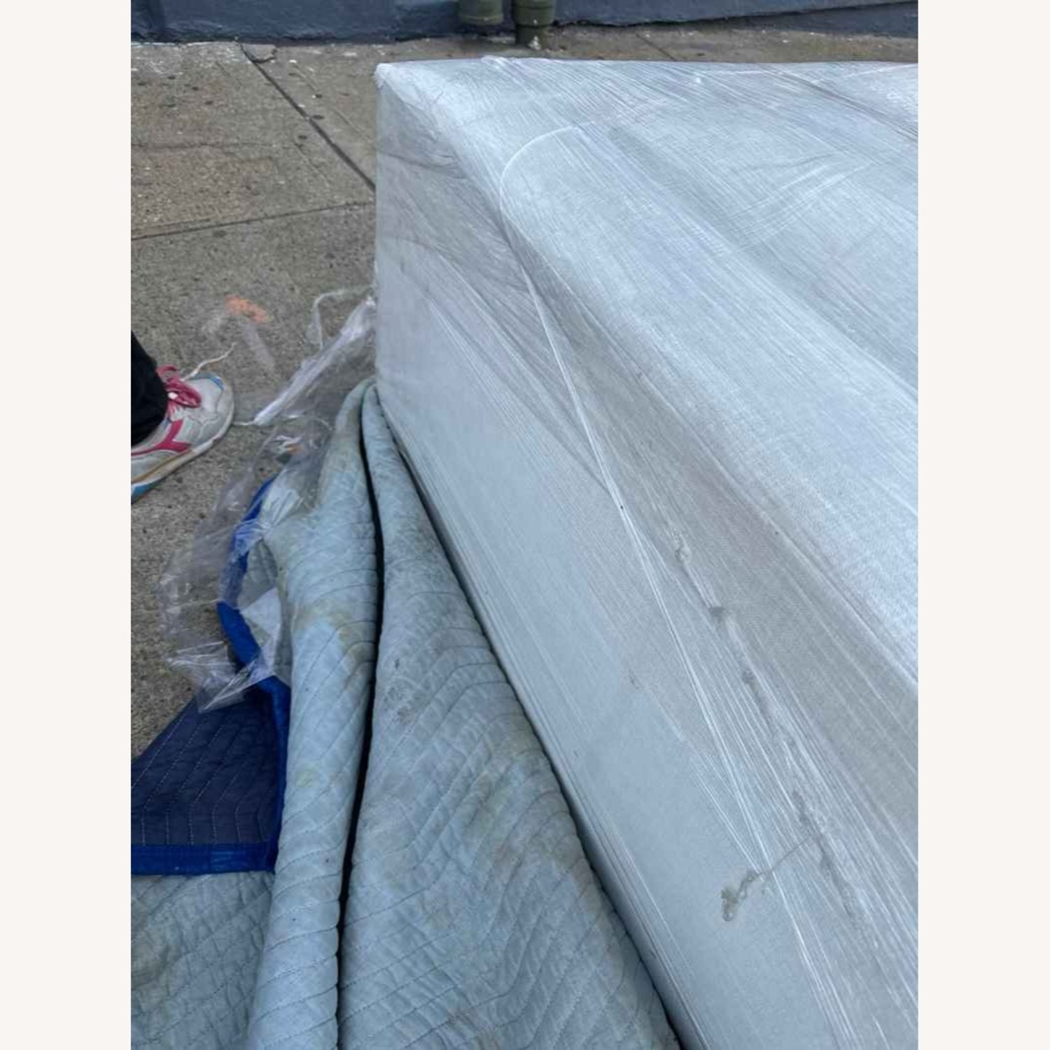 Crate & Barrel Retreat 2-Piece Chaise Sectional Sofa - image-14