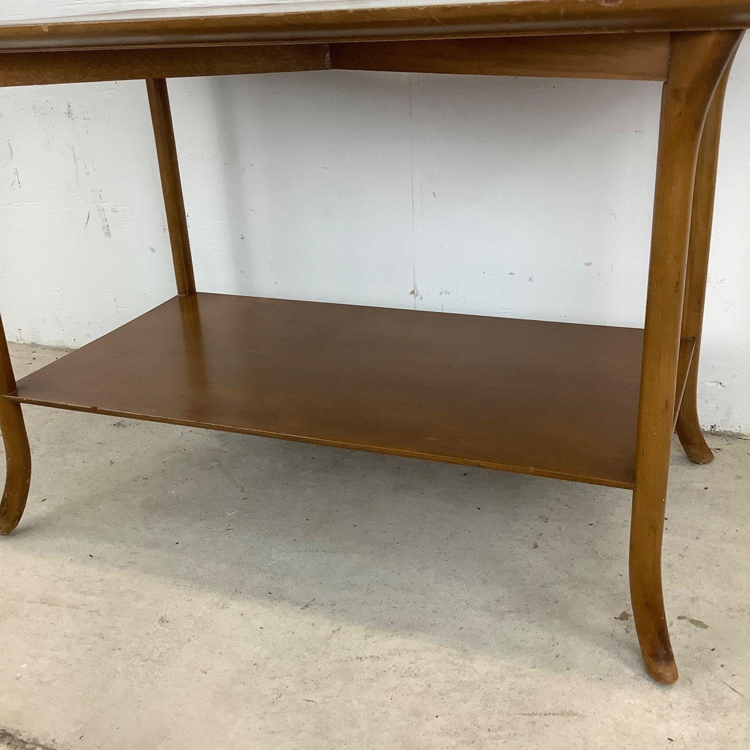 Mid-Century Table attr. TH. Robsjohn -Gibbings - image-11