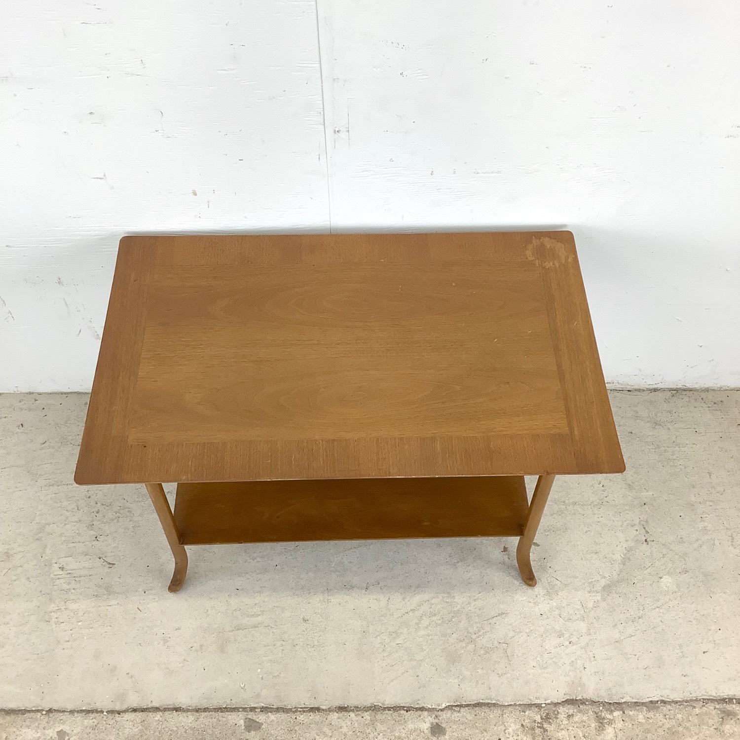Mid-Century Table attr. TH. Robsjohn -Gibbings - image-4