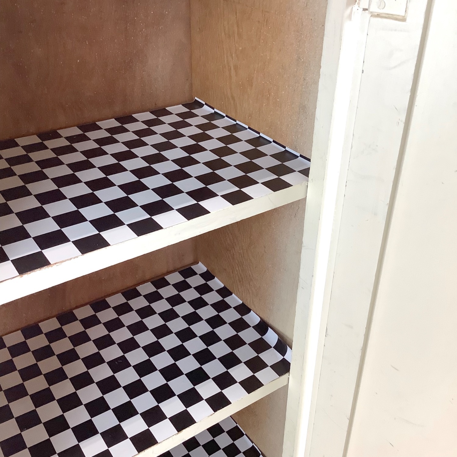 Antique White Storage Cabinet Bonnetiere - image-15