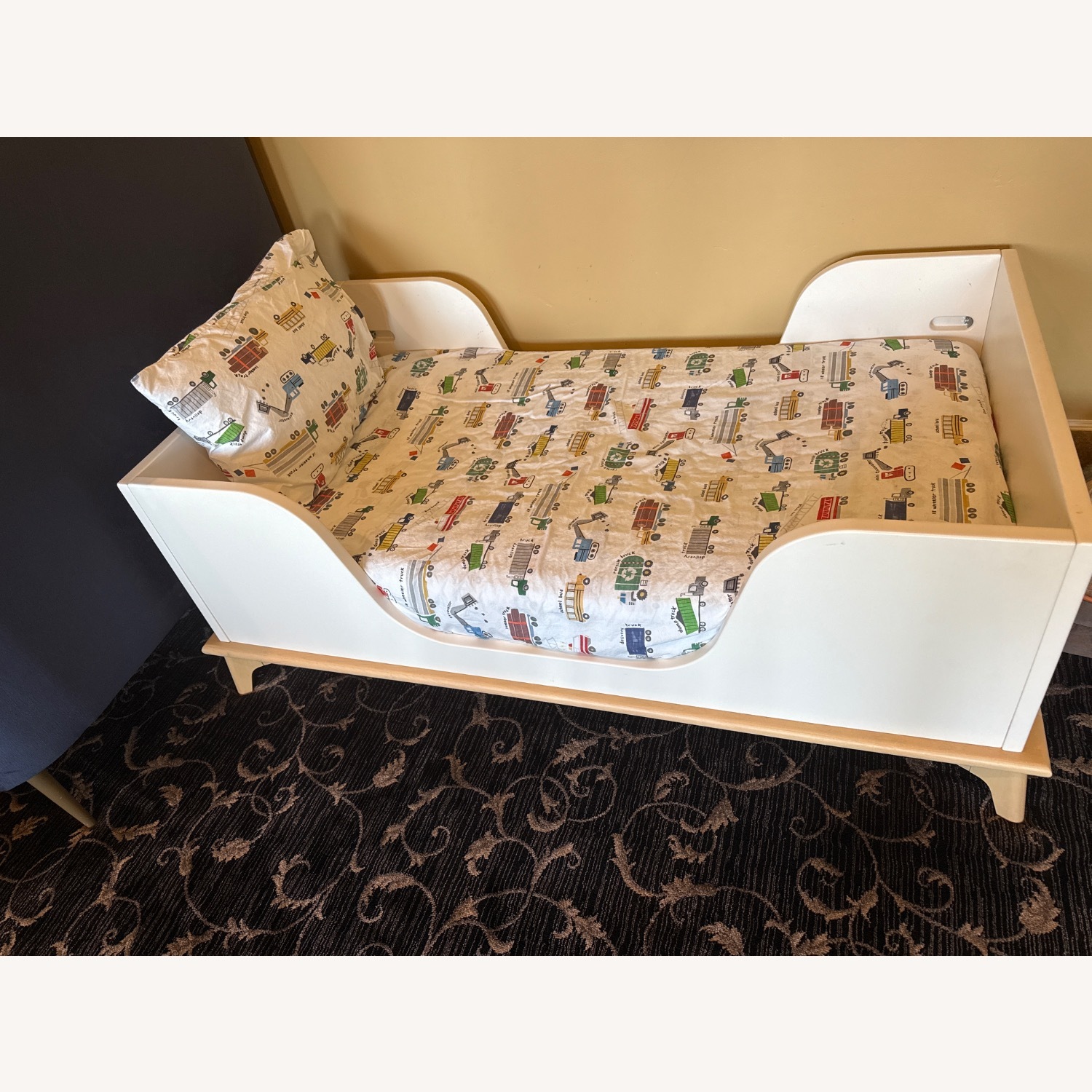 Pottery Barn Kids Sydney Complete Toddler Bed  - image-1