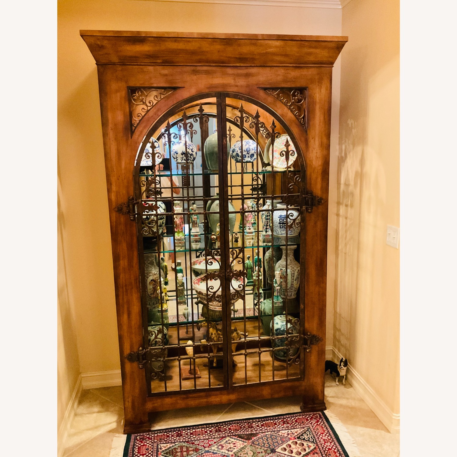  Armoire/Display Case - image-4