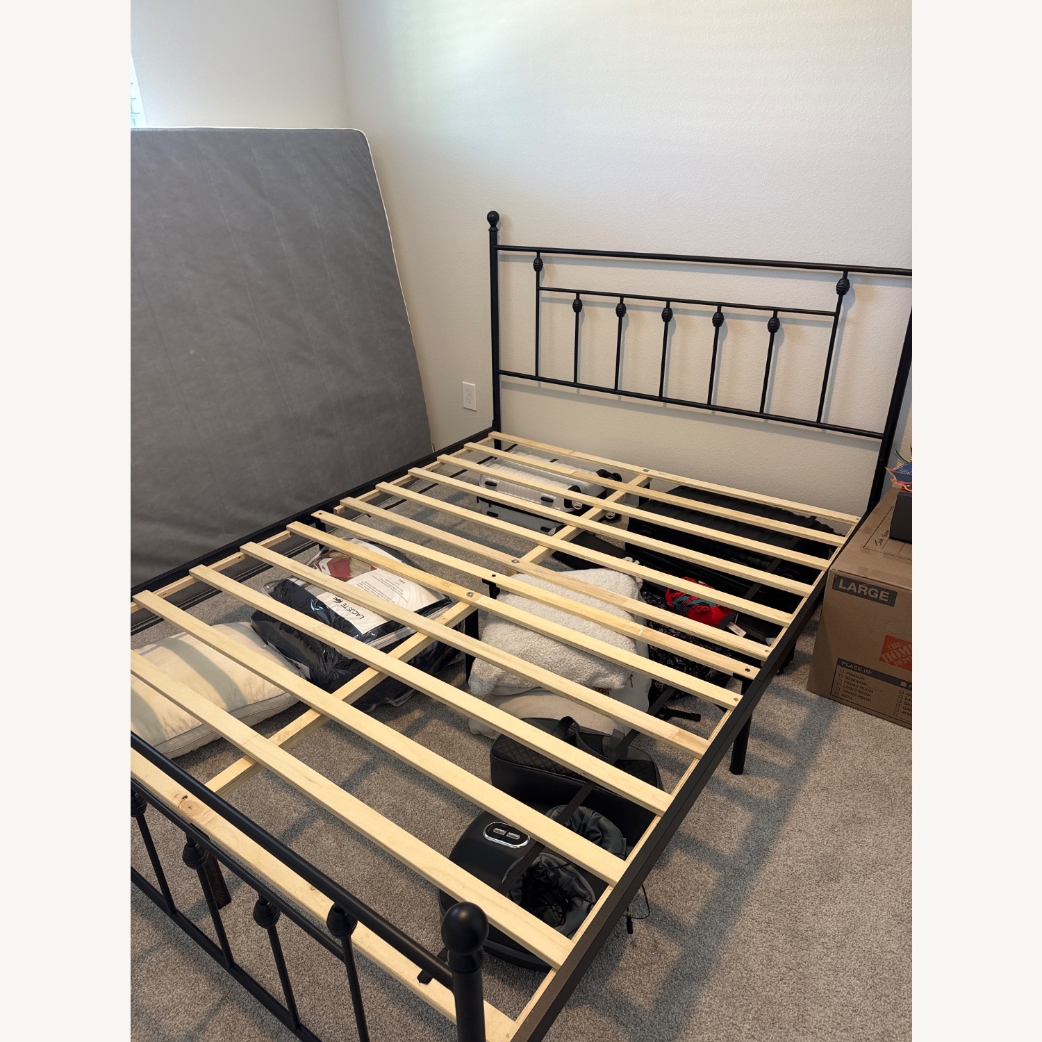 Black Metal Bed Frame - Queen - image-3