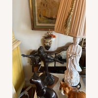 Vintage/Antique Finds White Ceramic Table Lamp