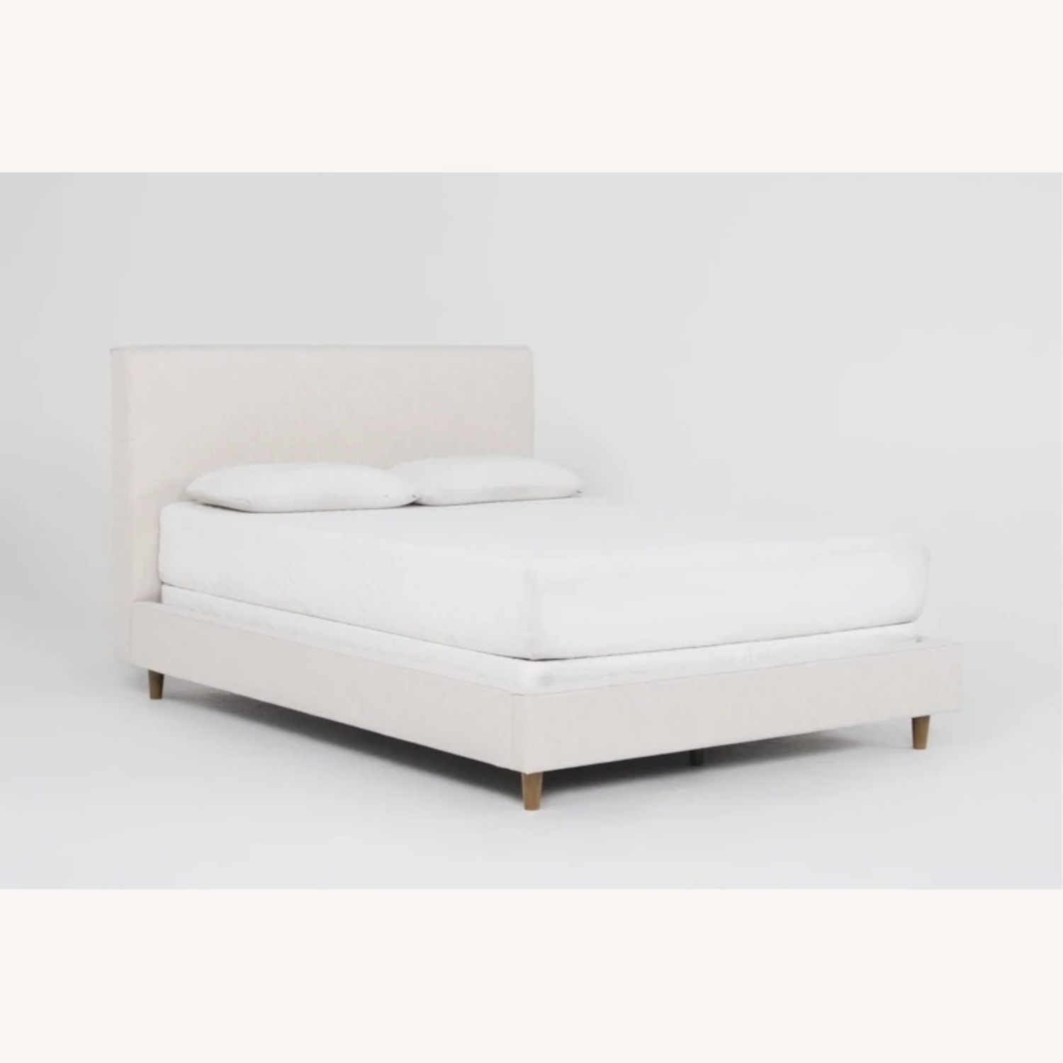 Dean Sand II Queen Upholstered Panel Bed - image-4