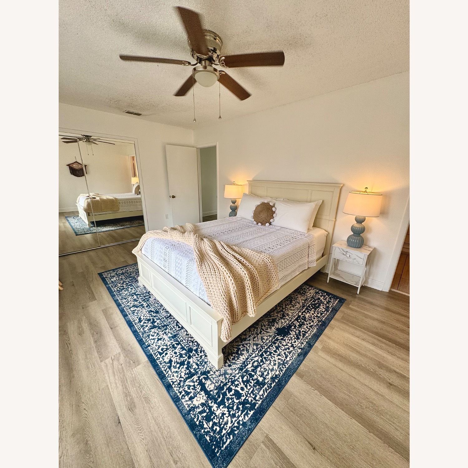 Auriel Off-White Queen Size Bed  - image-2