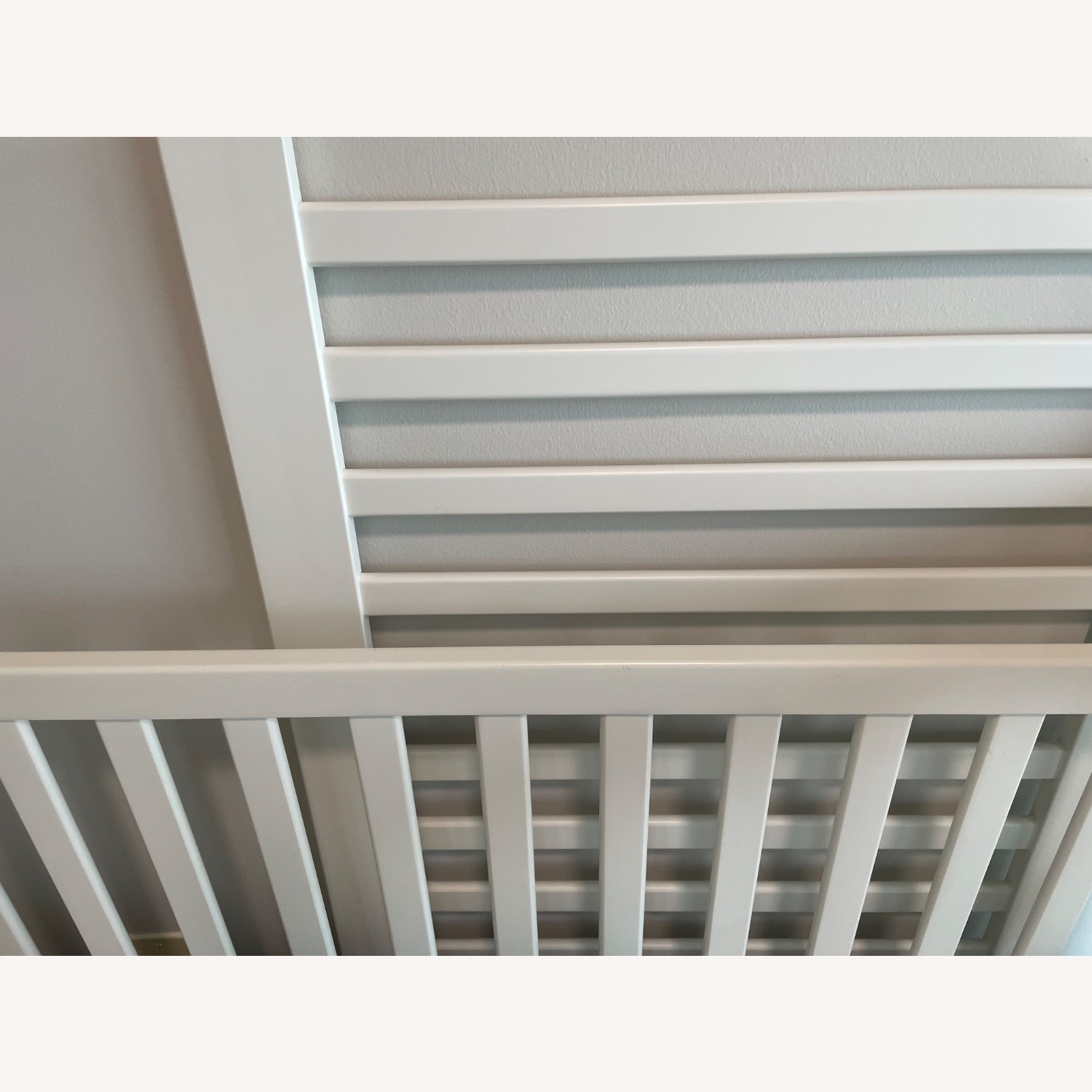 Pottery Barn Kendall Fixed Gate Crib - image-7