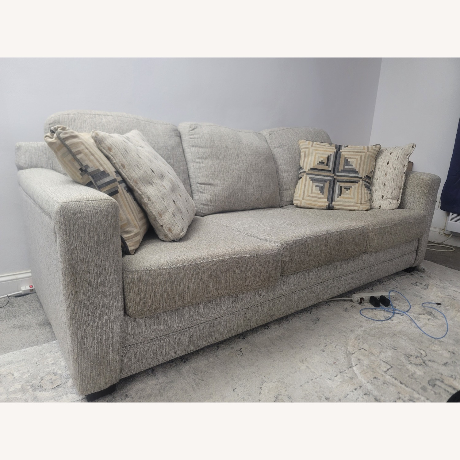 Raymour & Flanigan Folton 3 Seater Queen Sleeper Sofa - image-2