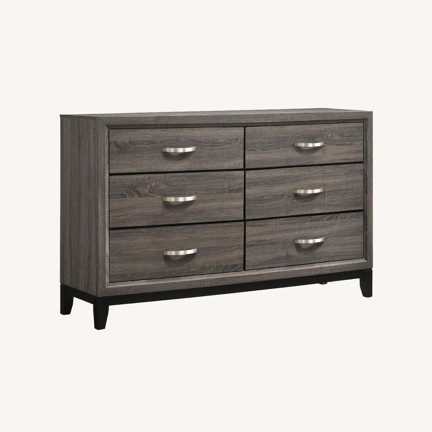 Ashley Furniture Watson 6-drawer Dresser - image-0