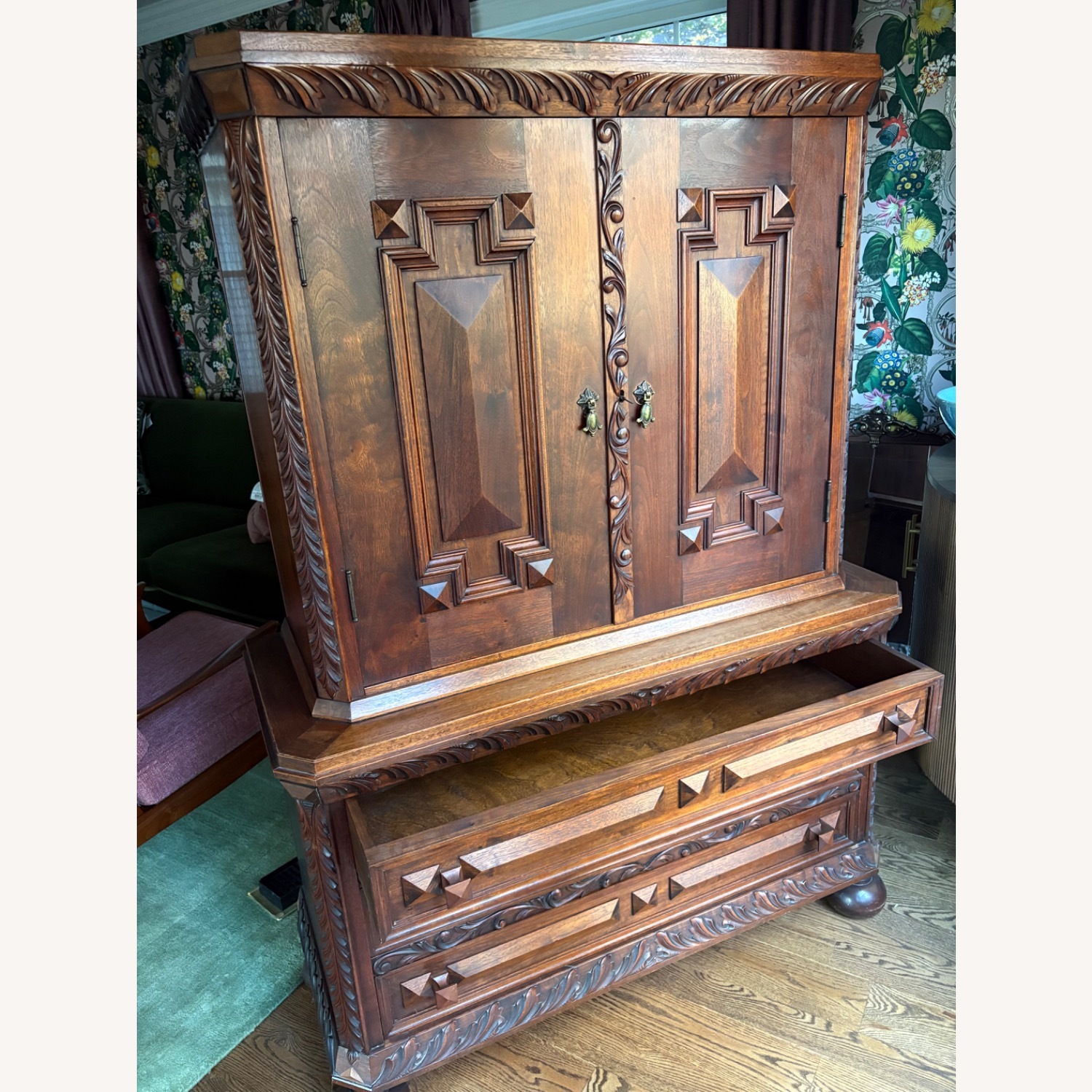 Vintage/Antique Finds Dark Brown Wood Sideboard - image-0