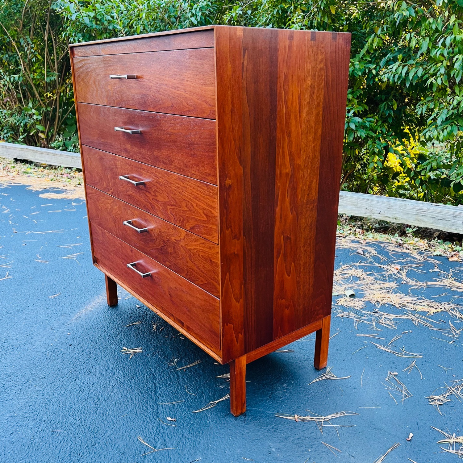Lane MCM Mid Century Dresser - image-4