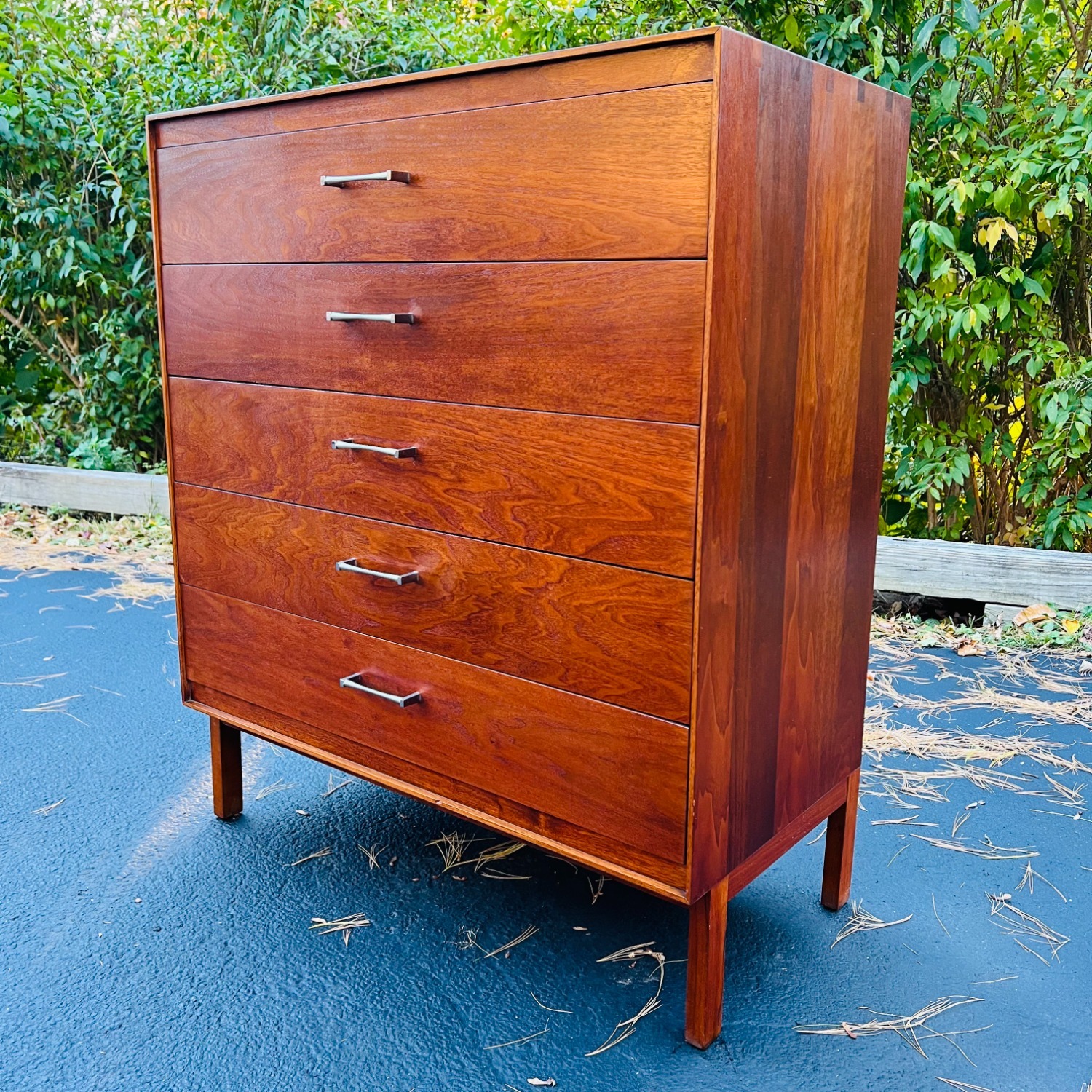 Lane MCM Mid Century Dresser - image-3