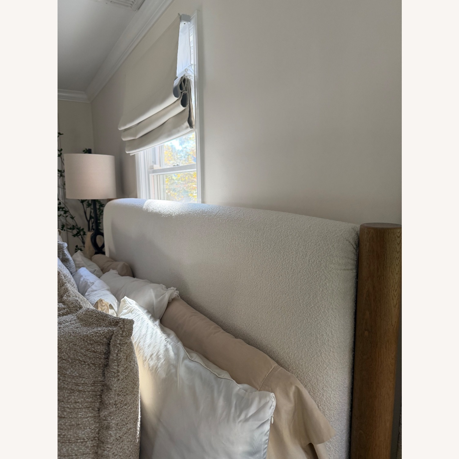 Crate & Barrel Goleta Bouclé White Boucle King Bed - image-3