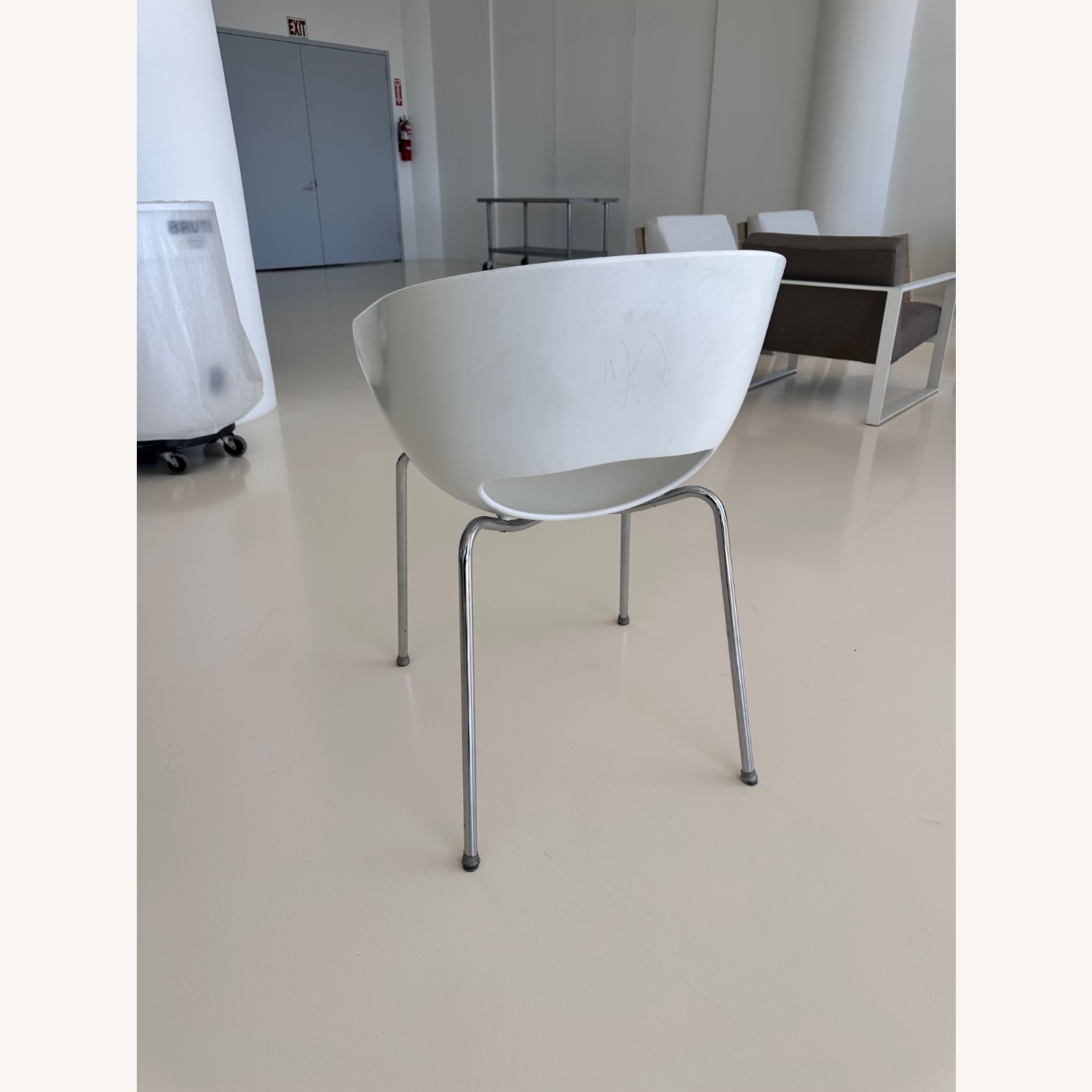 Vintage White Chair Sintesi Orbit Large 1960’s  - image-5