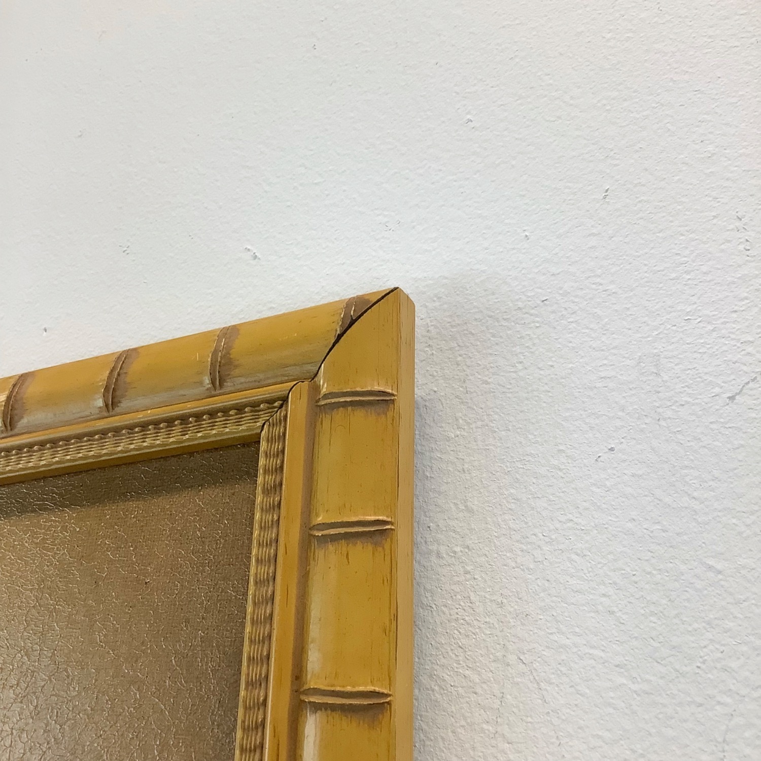 Vintage Gilt Frame Floral Artwork a Pair - image-15